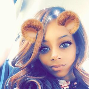 Meet your Posher, Gena